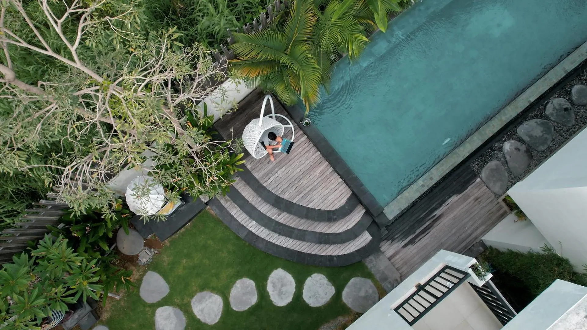 D\'Green Kuta Managed By Arm Hospitality contacts